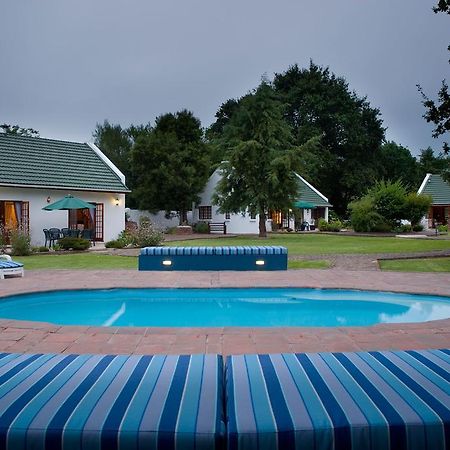 Swallows Nest Country Cottages ストームス・リバー エクステリア 写真