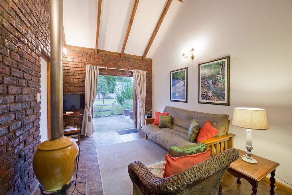 Swallows Nest Country Cottages ストームス・リバー 部屋 写真