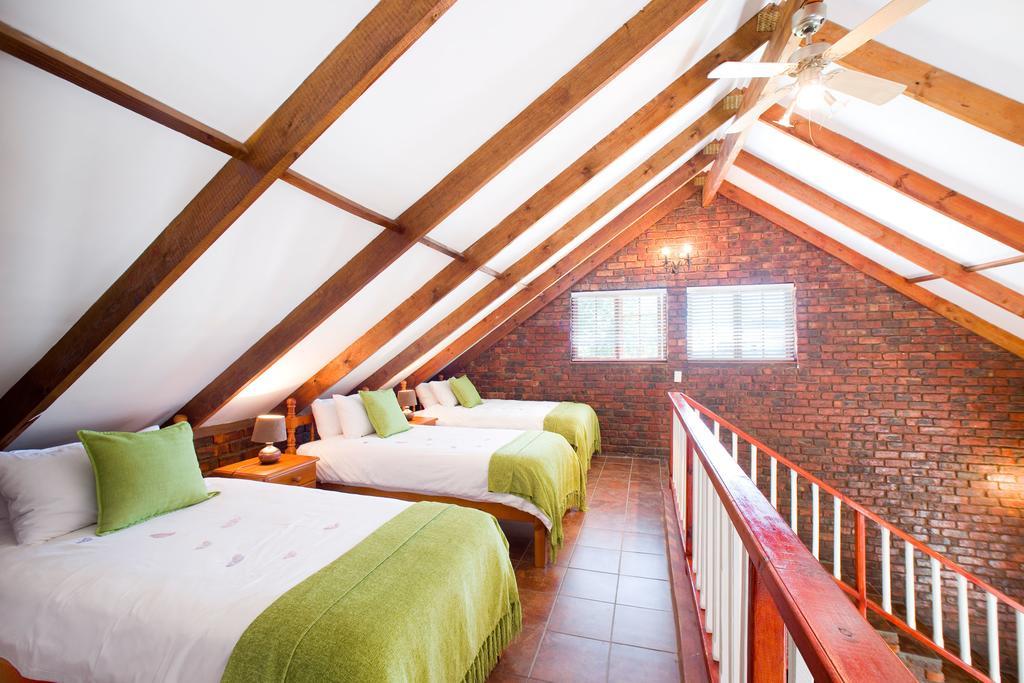 Swallows Nest Country Cottages ストームス・リバー エクステリア 写真